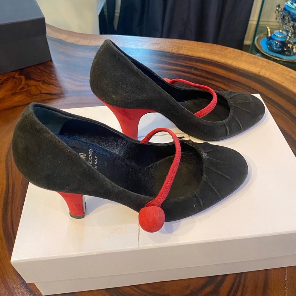 MOSCHINO Cheap & Chic 2000 Collection Heels - Picture 4 of 10